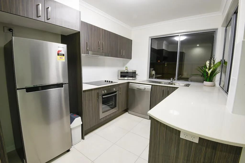 Direct Collective - Breeze On Brightwater Apart otel Mooloolaba