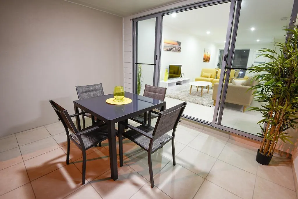Direct Collective - Breeze On Brightwater Apart otel Mooloolaba