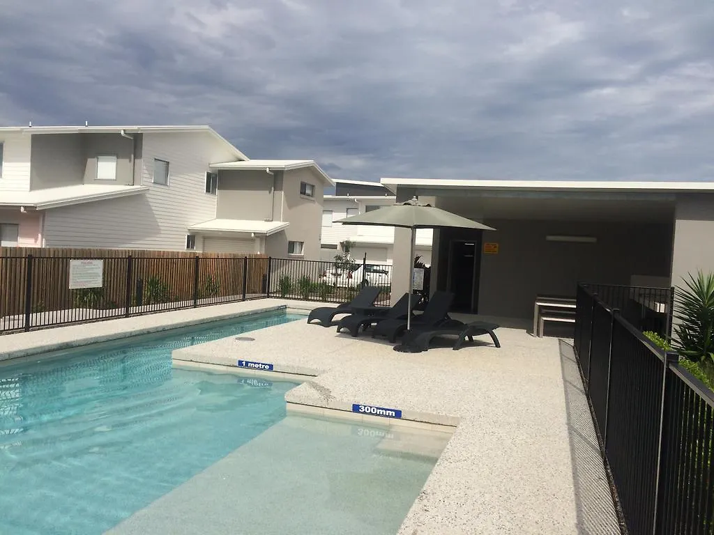 Direct Collective - Breeze On Brightwater Apart otel Mooloolaba Avustralya