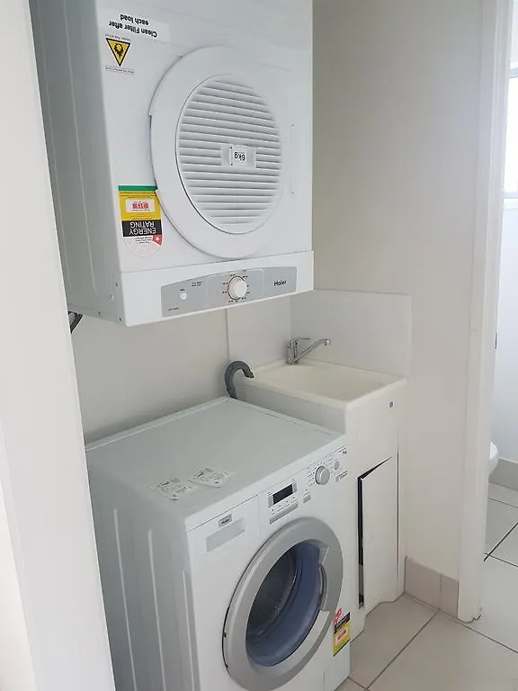 Direct Collective - Breeze On Brightwater Apart otel Mooloolaba